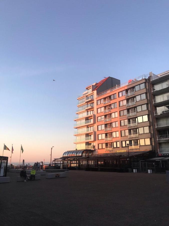 Luxe Studio/Suite Met Zeezicht En Volle Zon Knokke-Heist Kültér fotó