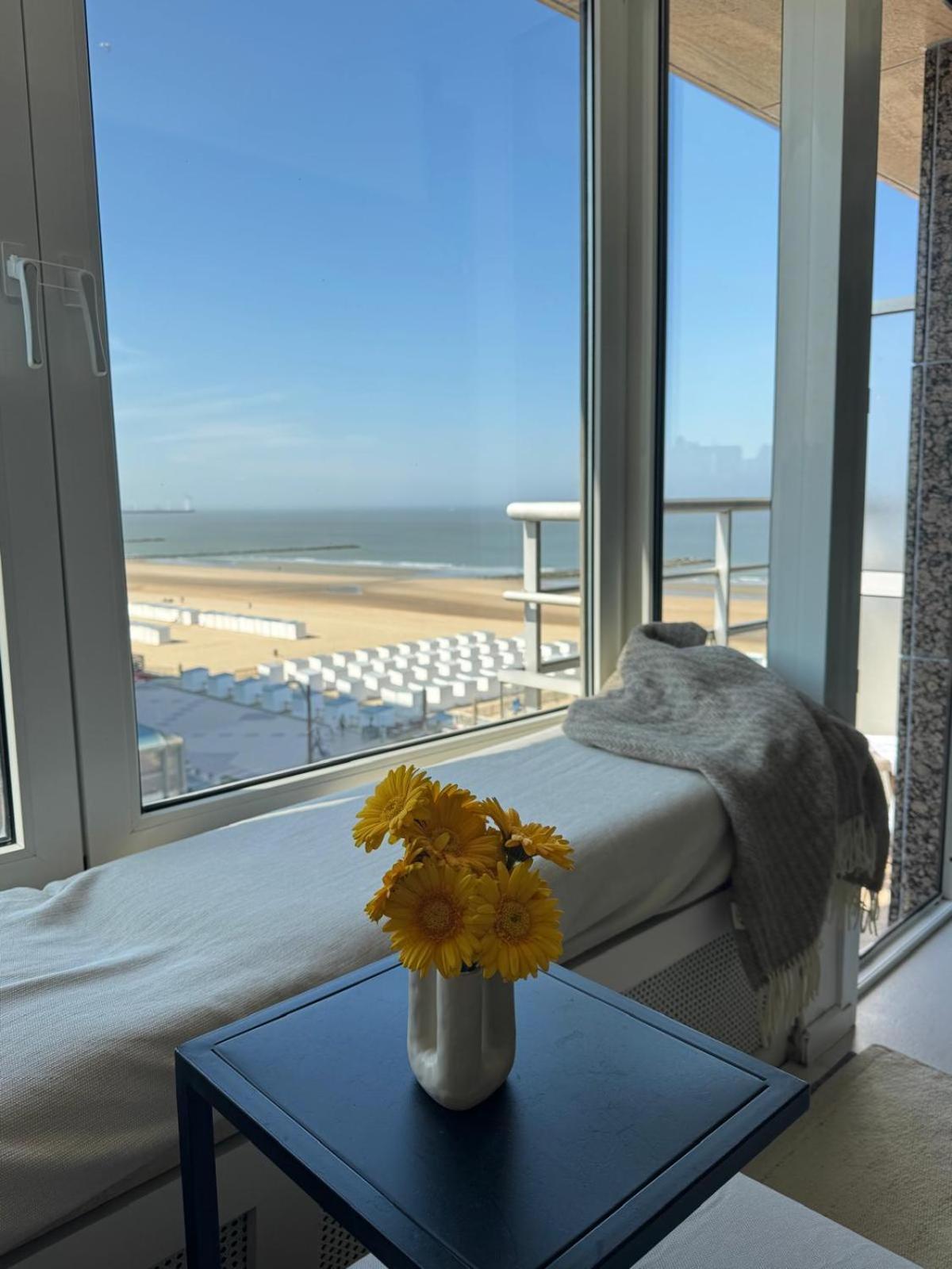 Luxe Studio/Suite Met Zeezicht En Volle Zon Knokke-Heist Kültér fotó