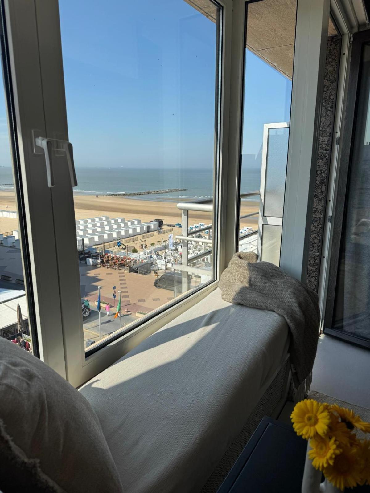Luxe Studio/Suite Met Zeezicht En Volle Zon Knokke-Heist Kültér fotó